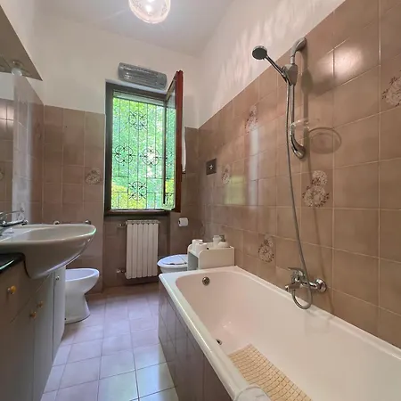 Fg Apartment, Mare E Monti, 70 Sqm, 2 Bedrooms, 1 Bathroom, Surrounded By Greenery, With Free Parking And Wifi Conveniently Located Near The Highway 別荘 ラッパロ