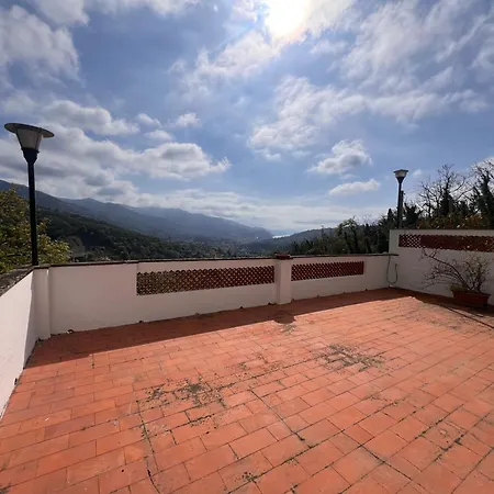 別荘 Fg Apartment, Mare E Monti, 70 Sqm, 2 Bedrooms, 1 Bathroom, Surrounded By Greenery, With Free Parking And Wifi Conveniently Located Near The Highway ラッパロ