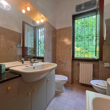 Fg Apartment, Mare E Monti, 70 Sqm, 2 Bedrooms, 1 Bathroom, Surrounded By Greenery, With Free Parking And Wifi Conveniently Located Near The Highway * ラッパロ