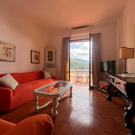Fg Apartment, Mare E Monti, 70 Sqm, 2 Bedrooms, 1 Bathroom, Surrounded By Greenery, With Free Parking And Wifi Conveniently Located Near The Highway 別荘 *