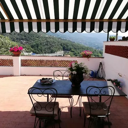 別荘 Fg Apartment, Mare E Monti, 70 Sqm, 2 Bedrooms, 1 Bathroom, Surrounded By Greenery, With Free Parking And Wifi Conveniently Located Near The Highway *