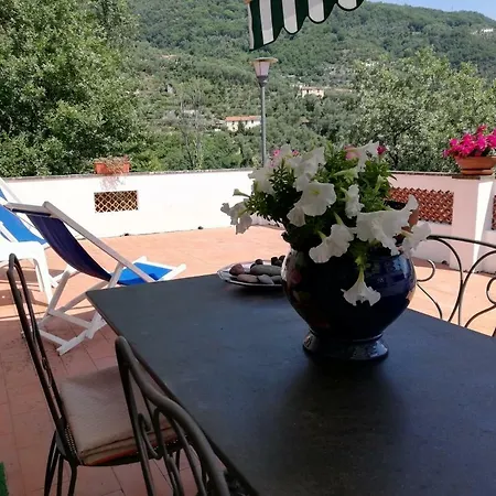Fg Apartment, Mare E Monti, 70 Sqm, 2 Bedrooms, 1 Bathroom, Surrounded By Greenery, With Free Parking And Wifi Conveniently Located Near The Highway 別荘 ラッパロ