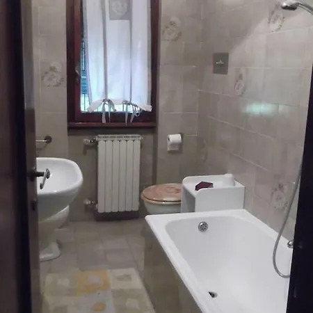 Fg Apartment, Mare E Monti, 70 Sqm, 2 Bedrooms, 1 Bathroom, Surrounded By Greenery, With Free Parking And Wifi Conveniently Located Near The Highway 別荘 *